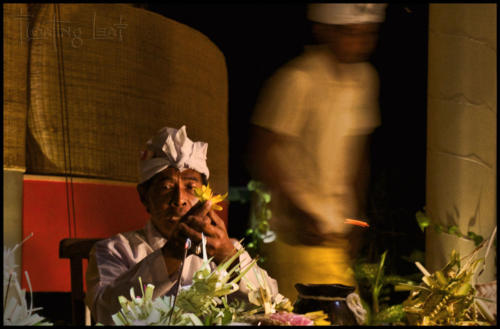 Bali-eco-ceremony-yoga-cleansing