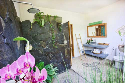 Bathroom-Garden-retreat